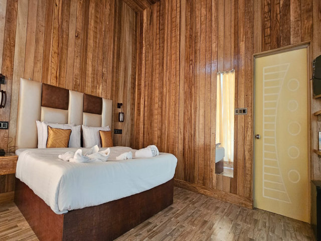 Sea Facing Cottage With Jakuzzi