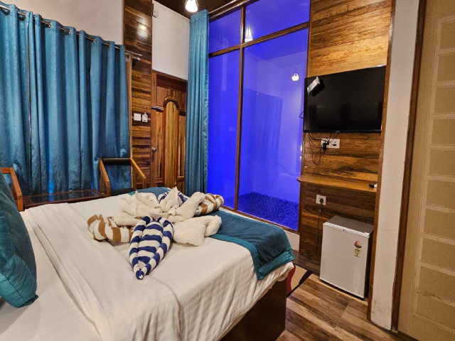 Sea View Luxury Pool Cottage
