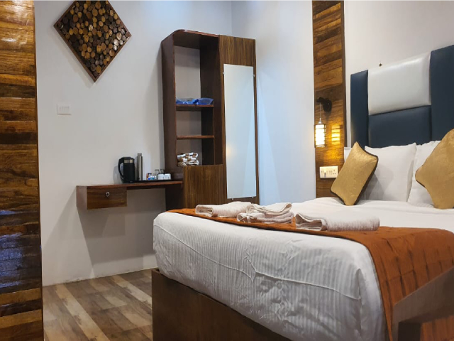 Sea View Cottage Bathtub